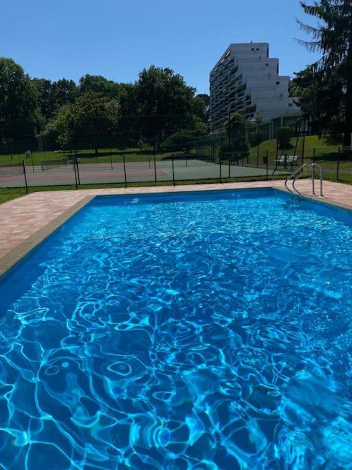 Superbe T3 Lumineux Sur Parc Arbore Avec Piscine Anglet Exteriér fotografie